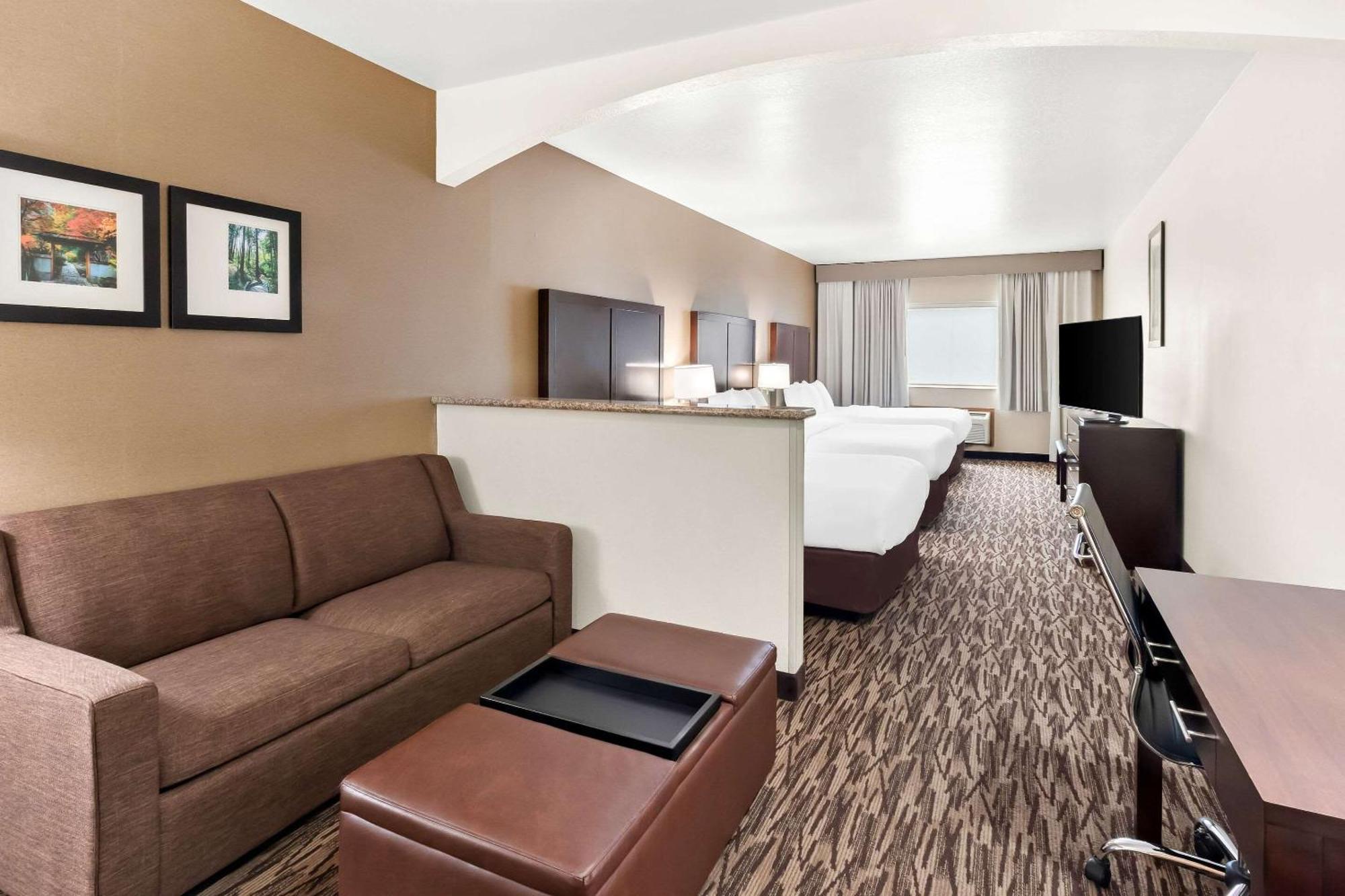 Comfort Suites Portland Airport Exterior foto